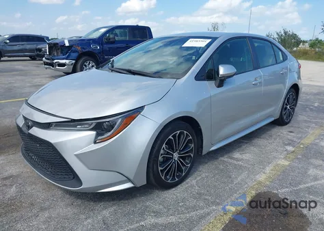 2020 Toyota Corolla Le из США, поврежденный, VIN JTDEPRAEXLJ023560